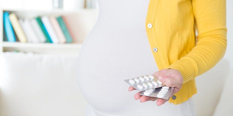 Zusätzliche Vitamine und Nährstoffe als Schwangere einnehmen