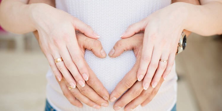 Wenn das Baby im Bauch weiß, wann Papa von der Arbeit kommt