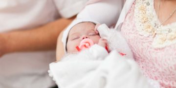 Wie oft kommt die Hebamme nach der Geburt?