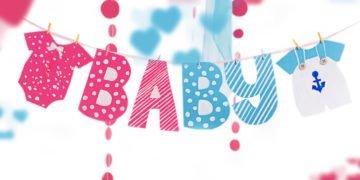 Die frischgebackenen Eltern beschenken