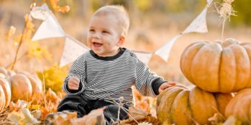 Dies sind die richtigen Anziehsachen für euer Herbstbaby