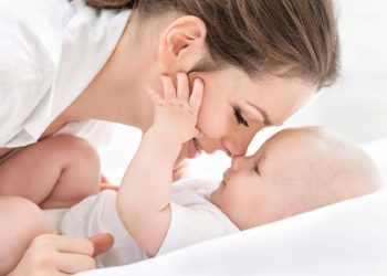 Erinnerungen einer Mama: Sammeln im Tagebuch für Mütter