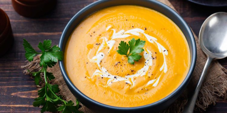 Kürbissuppe für euer Kleinkind – mit Erweiterung für Erwachsene