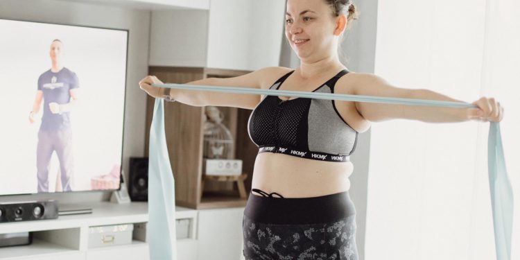 Erfahrungsbericht BabyBellyFitness: Das Online Mama Fitness Programm